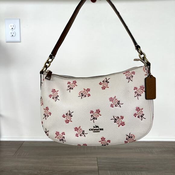 Coach 28482 Chelsea Shoulder Bag in Floral Bow Print with Interchangeable Strap - Picture 10 of 11